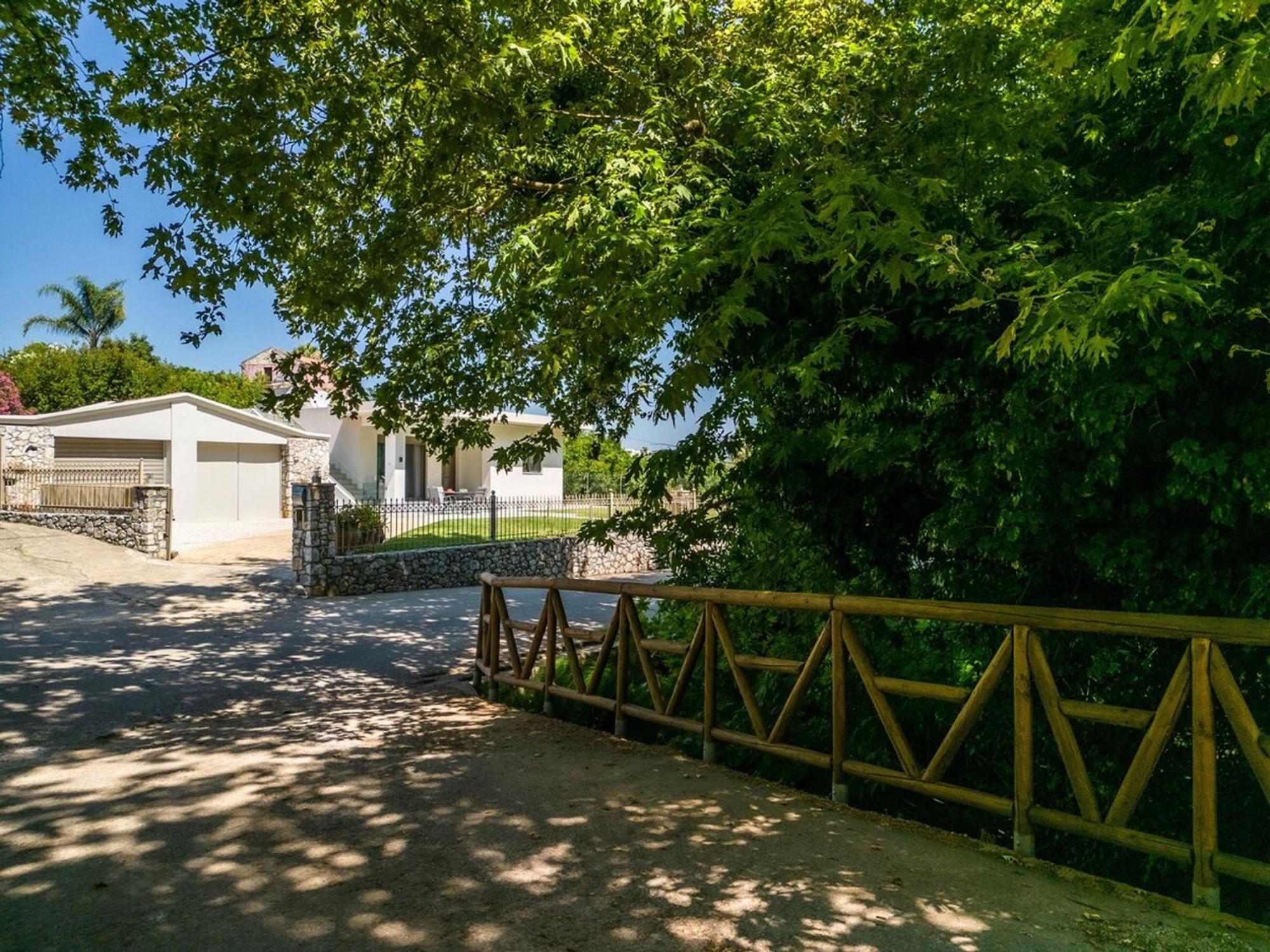 Villa Emily In Countryside La Canea Esterno foto